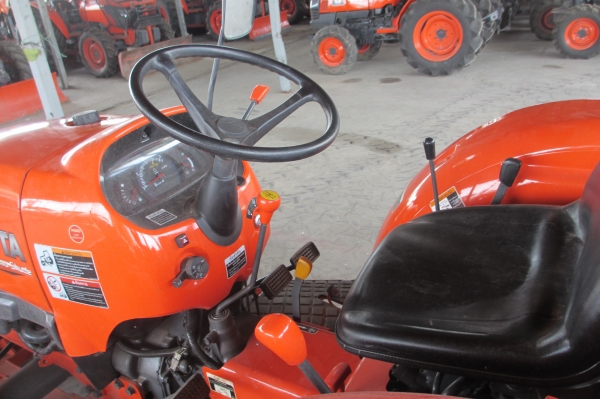 KUBOTA L3608 MAX คุณภาพเยี่ยม พร้อมใบมีดติดตัวรถ พร้อมผานตร้าช้างมือสองเอาไปเลย ดาวน์ 90,000 บาทเท่านั้น