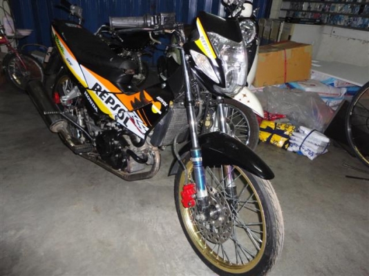 ต้องการขาย รถจักรยานยนต์รุ่น HONDA