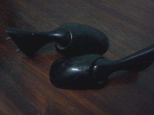 กระจกมองข้าง ติดแก้มหรือประตู made in japan กระจกมองข้าง ติดแก้มหรือประตู made in japan