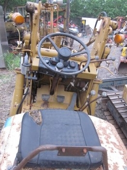 ขาย- รถตักล้อยาง TOYOTA: SD7  เครื่องยนต์ดีเซล 4 สูบ มือสองเก่าญี่ปุ่น สภาพพร้อมใช้งาน