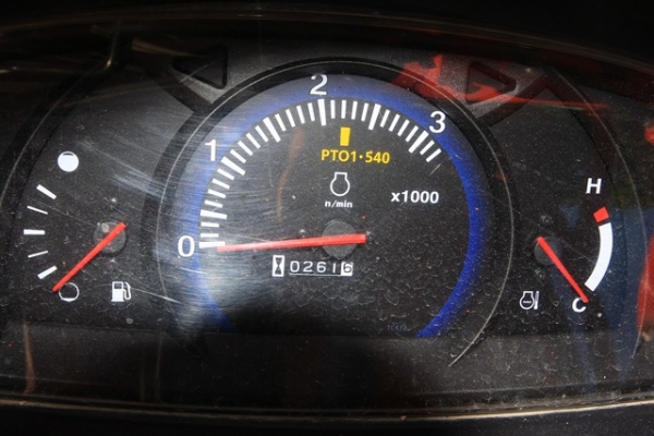 รถคูโบต้า 47 แรงม้า รุ่น L4708 พร้อมอุปกรณ์ 3 รายการ