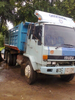 ขาย10ล้อ isuzu FXZ 210 เกียร์ฟูเลอร์ 2 เพลาดั้มกะบะสามิตรลอนตรง