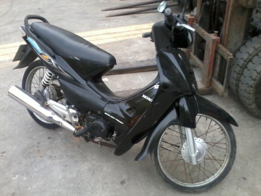 ขายเวฟ Z สภาพตามรูปครับ ขี่ได้เลยไปเก็บนิดหน่อย ส่งได้ครับ 9,000 บาท