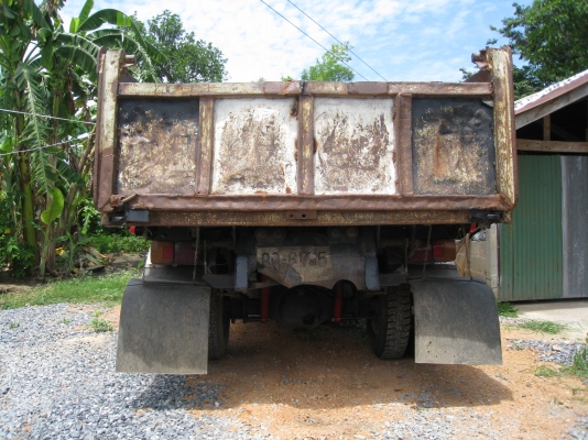 HINO FD - 180 HP HO7C หกล้อดั๊มพ์  หัว4Dนอก