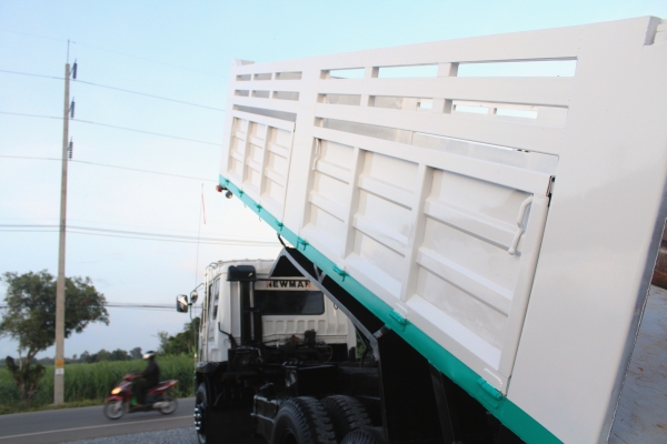 ขาย 10 ล้อดั้ม 2เพลา Mitsubishi FN527M-TF26xx เทอร์โบ 220แรง สวย พร้อมใช้งาน