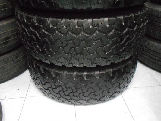 ขายล้อแม็ก Fortuner 16" พร้อมยาง BF All -Terrain 265/75/16 สภาพพร้อมใช้/เทิร์นได้-ใส่ฟรีค่ะ