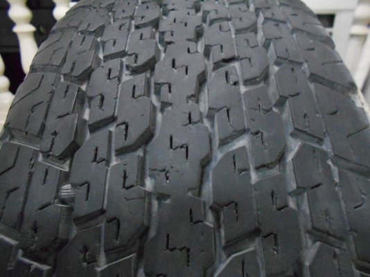 ขายล้อแม็ก Mitsubishi Pajero ขอบ 16 พร้อมยางบริดสโตน 265/70/16 ปลายปี 08/เทิร์นได้-ใส่ฟรีค่ะ