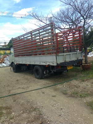 ขายรถบรรทุกหกล้อฮีโน่ FB 113 ทกอย่างพร้อมใช้งาน