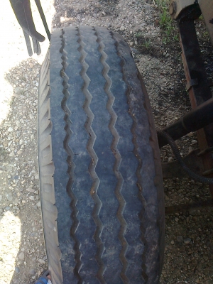 ขายรถบรรทุกหกล้อฮีโน่ FB 113 ทกอย่างพร้อมใช้งาน