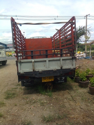 ขายรถบรรทุกหกล้อฮีโน่ FB 113 ทกอย่างพร้อมใช้งาน