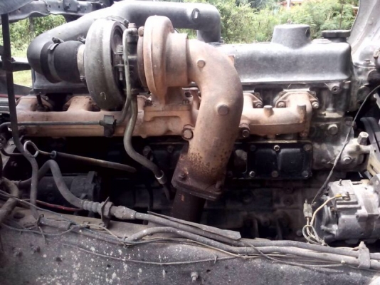 รถมิตซู 10 ล้อดั้ม FN257 - TF 220 แรงม้า  สนใจติดต่อ 081 - 6079515