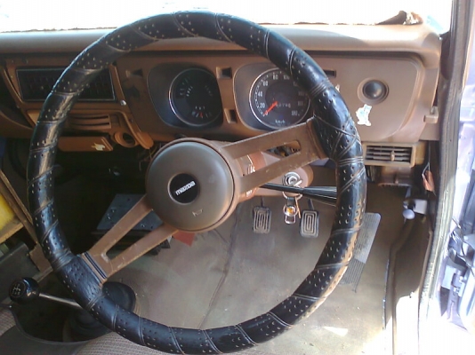 ขาย..Mazda 1000 เบ็นซิน พร้อมใช้ มีทะเบียน