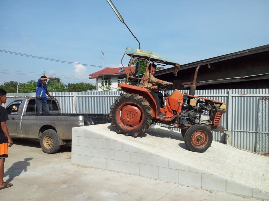 ขายรถไถ KUBOTA L1-24 พร้อมโรตารี่ สภาพเดิม ๆ พร้อมใช้ ขายรถไถ KUBOTA L1-24 พร้อมโรตารี่ สภาพเดิม ๆ พร้อมใช้