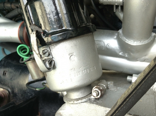 ขายก็ขายแลกก็แลก-หน้าv กะบะคอกไม้-มีทะเบียน-พร้อมขับ-ช่วงล่างใหม่-ยางใหม่เครื่อง1600ajดีสหน้า (มีกะบะแท้แถมให้-และเบาะยาวแถมให้ช่องใส่ของให้)-ทะเบียนเป็นตู้หน้าvคับ