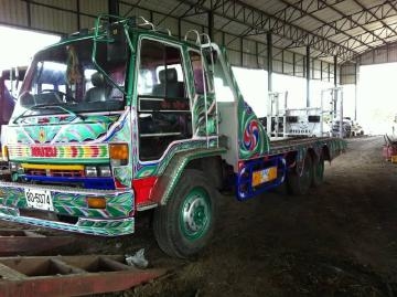 ขายเทรนเลอร์รถเกี่ยวข้าว อีซุซุ ร็อกกี้ 175แรง  สองเพลง