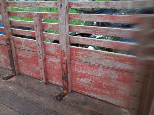 ขายไม่แพง รถอีแต๋นสภาพดีๆ ขายพร้อมเครื่อง 11 แรง 081-0745778 ลุงโหนกรับสายจ้า