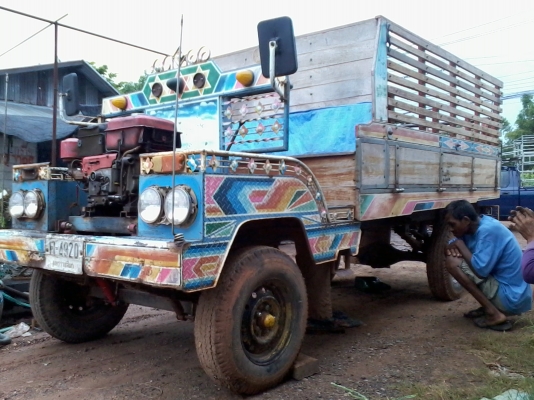 ขายไม่แพง รถอีแต๋นสภาพดีๆ ขายพร้อมเครื่อง 11 แรง 081-0745778 ลุงโหนกรับสายจ้า