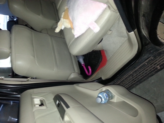 ขายรถฟอร์จูนเนอร์  lpg  เครื่องเบ็นซิน 2.7 vvti ราคาต่อรองได้ไม่แพงเลย ลดพิเศษร้อนเงินเหลือ 550,000