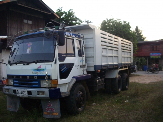 ขายรถ 10 ล้อ ดั๊ม MITSUBISHI FUSO 2 คัน สภาพสวย+แรง