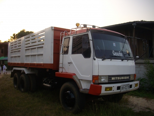 ขายรถ 10 ล้อ ดั๊ม MITSUBISHI FUSO 2 คัน สภาพสวย+แรง