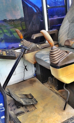 ขาย Komatsu PC 200-5 ราคาพิเศษ