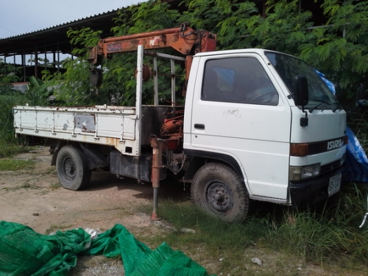 ขายด่วน รถเฮี๊ยบ ISUZU ELF เครนขนาด 2 ตัน