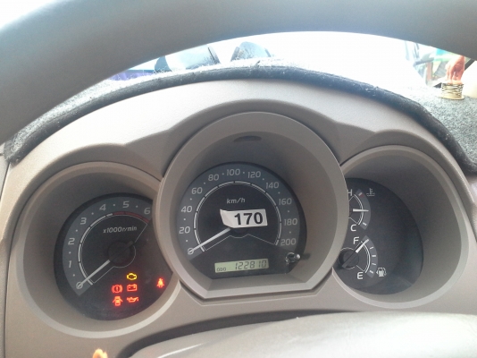 ขาย TOYOTA VIGO  Prerunner 3.0  4 ประตู สภาพใหม่ ทะเบียนปัจจุบัน พร้อมโอน เจ้าของขายเอง