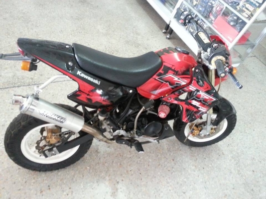 Kawasaki Ksr ปี 2009 แต่งซิ่ง เข้ามาชมครับ รับแลกเทริน์