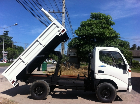 ขายรถ 4 ล้อดั้ม hino ดูโท่ออกห้าง วิ่งน้อย กระบะดั้มต่อใหม่สวยๆค่ะ