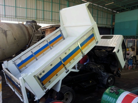 รถดั้ม 6ล้อ 4x4 Mitsubishi Canter 4WD แท้จากญี่ปุ่น รถดั้ม 6ล้อ 4x4 Mitsubishi Canter 4WD แท้จากญี่ปุ่น