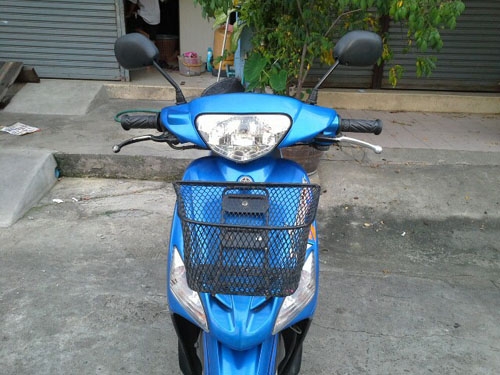 mio amore ปี 50 สีน้ำเงิน รถสวยกริ๊บ ชุดสีไม่มีรอย เครื่องเดิมแน่นๆ ไม่หลวม ไม่มีควัน ไม่ต้องทำอะไรอีกแล้ว เอกสารครบ