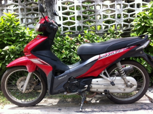 Honda wave 110i หัวฉีด ปี 52 สภาพสวย