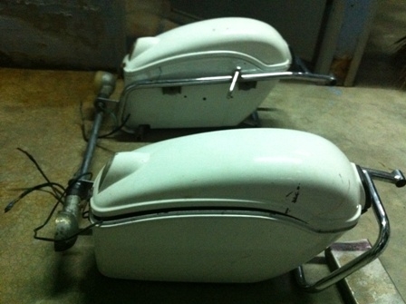 กระเป๋าข้าง คู่ พร้อมโครงเหล็ก ขายถูก