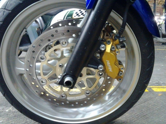 ขาย CB400เทค4 มีใบอินวอยครบครับ