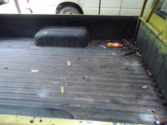 ใครเห็นใครก้อทักครับ เรื่องจริงๆ  ขายกระบะ TOYOTA ม้าดำ ปี27 เครื่องเดิมๆ CLASSIC สวยๆสภาพดี