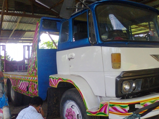 ขายรถเทเลอร์สิบล้อฮีโน่KT930หางปลาขึ้นรถเกี่ยวข้าว