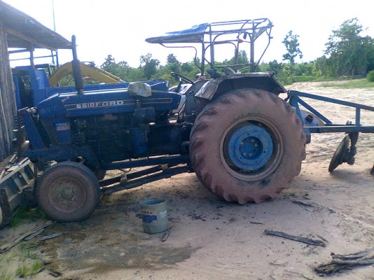 ขายรถไถนาฟอรด์ 6610 เสื้อลาย