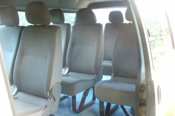 ขายรถตู้ไว้ใช้งานกันสักคันครับ ขายรถตู้ไว้ใช้งานกันสักคันครับ