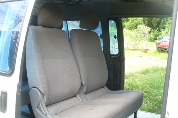 ขายรถตู้ไว้ใช้งานกันสักคันครับ ขายรถตู้ไว้ใช้งานกันสักคันครับ