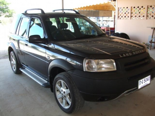 ฟรีแลนด์เดอร์ รถผู้หญิงใช้ วิ่งแสนก่าๆเองค่ะ