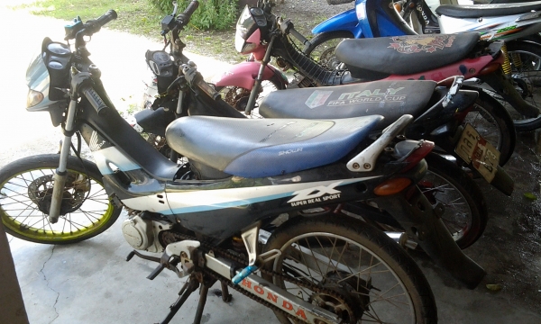 ขาย เทน่าพร้อมใช้มีทะเบียนชุดโอน 3คันคันละ 3500