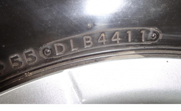 ขายยางขอบ 15 พร้อมกระทะ 0831113623