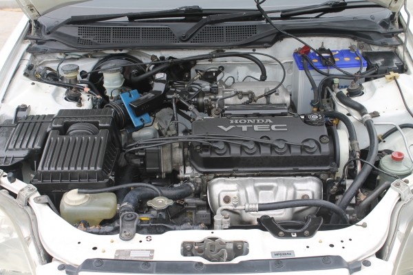 ขาย HONDA CIVIC VTI-E1.6 ปี96โฉมตาโต เกียร์ธรรมดา สีขาวแท้จากโรงงาน