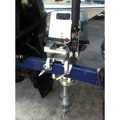 ขายเครื่องยนต์เรือ Honda BF9.9