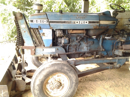 รถไถ ฟอร์ด  6610