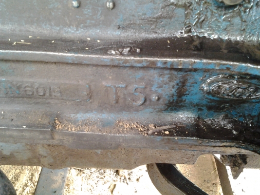 รถไถ ฟอร์ด  6610