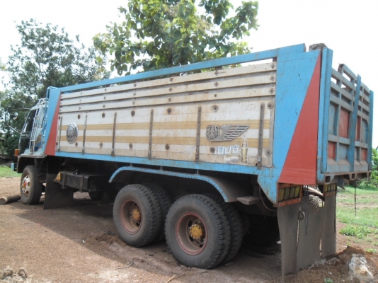 ร๊อคกี้ 210  2เพลาดั้ม สวยเว่อร์