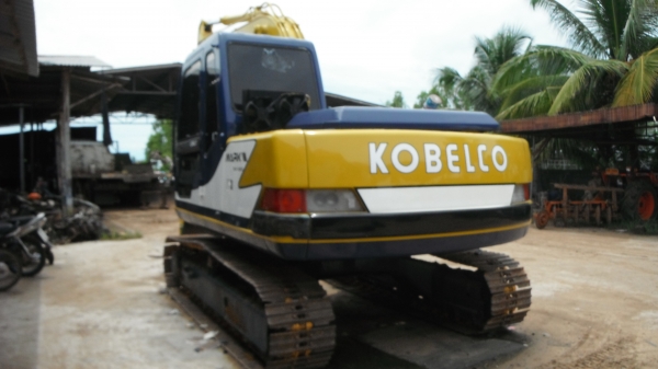 ขายรถแบคโฮ KOBELCO รุ่น 3 sk 120( โซ่ใหม่ )