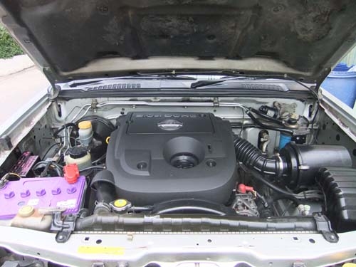 NISSAN FRONTIER CAB 3.0 ZDI กระจกไฟฟ้า เบาะกำมะหยี่ ปี 2002 พร้อมใช้ั