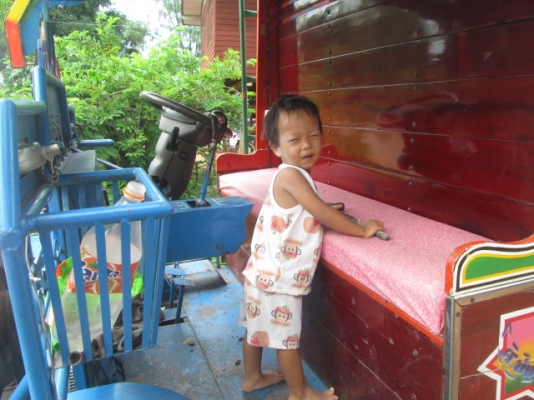 ขายอีแต๋น4ล้อสวยๆคับ สภาพป้ายแดง ไม่ค่อยได้ใช้ ช่วงล่างใหญ่ ของอีซูซุเอล เล่มทะเบียนพร้อมคับ